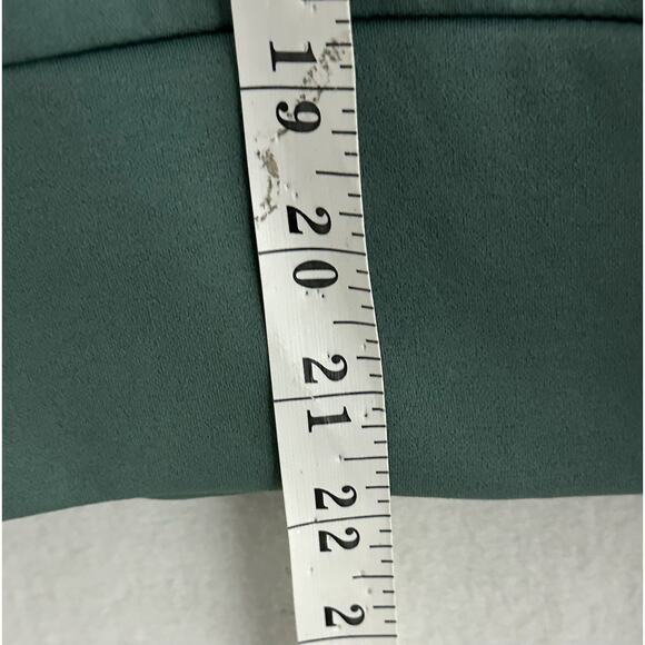 The North Face Women's Oversized Fleece Crew Sweatshirt L Dark Sage Green NWT - Picture 9 of 11